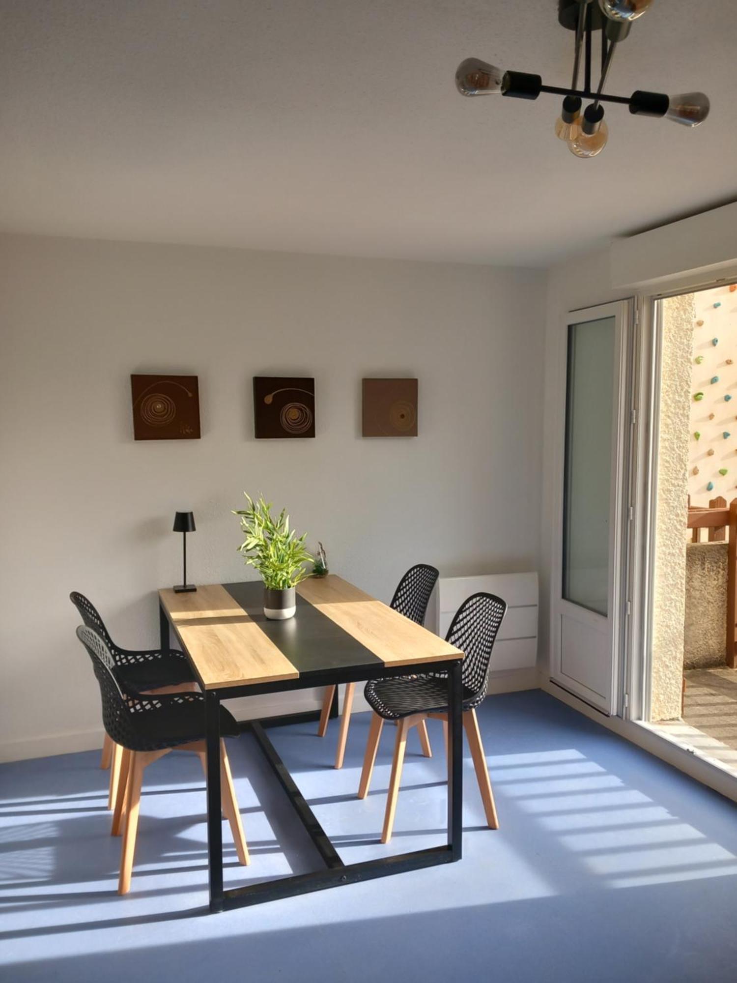 La Campana 107 Apartment Bielle Bagian luar foto